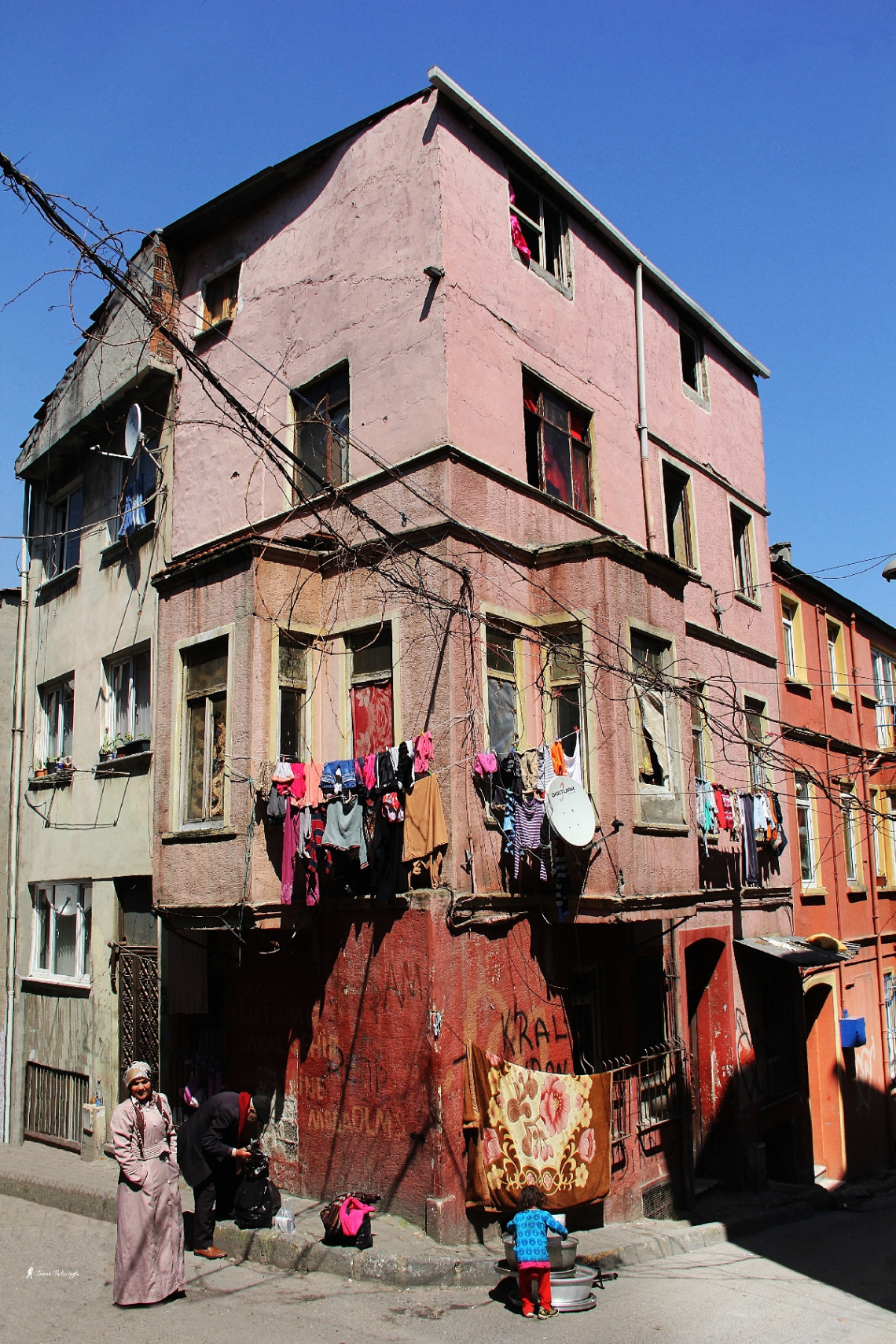 TARLABAŞI