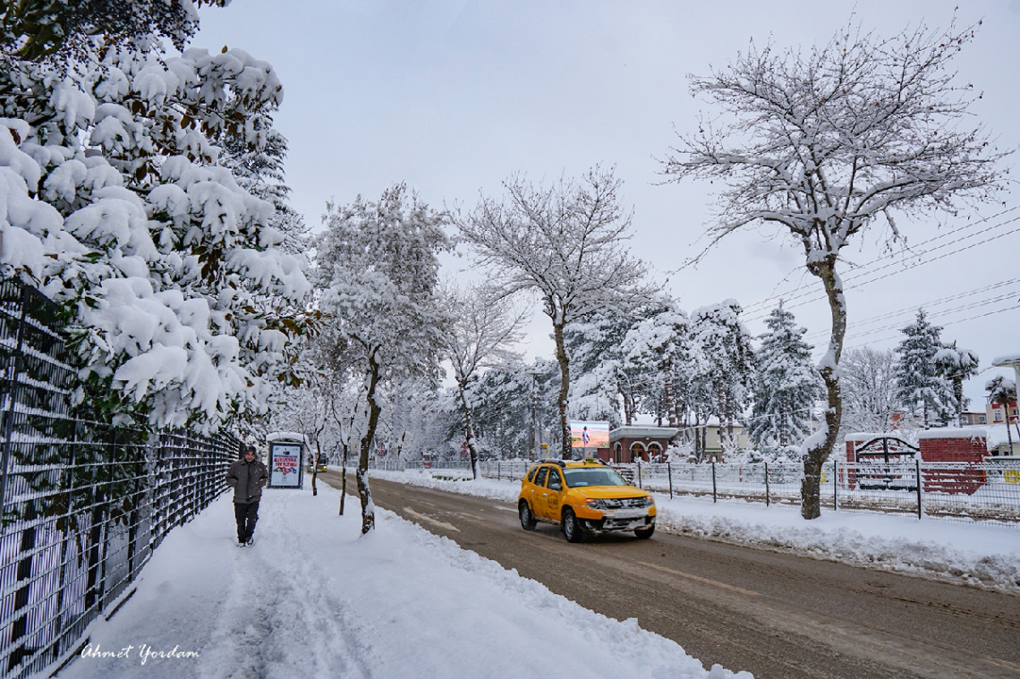 Karlı Günlerden