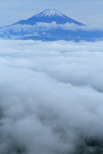 Above the sea of clouds