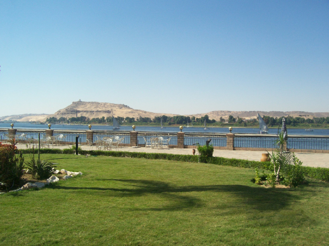 Egypt  - Cairo  - Nile River 