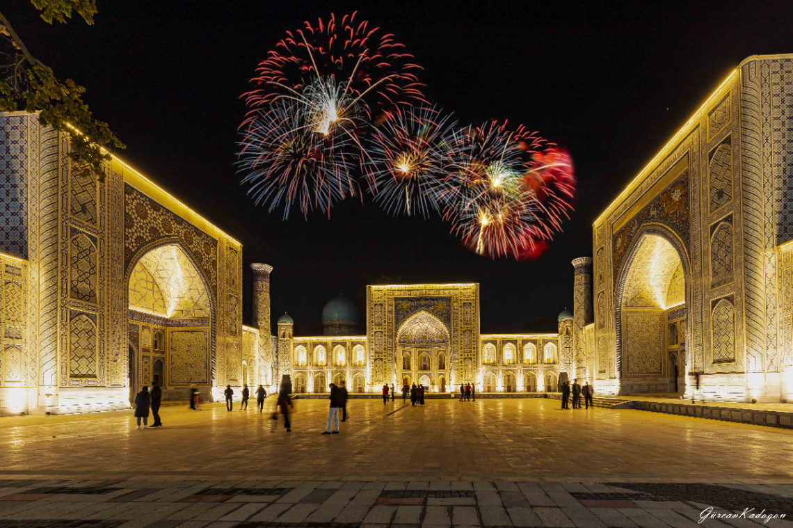 Tashkent magic city park