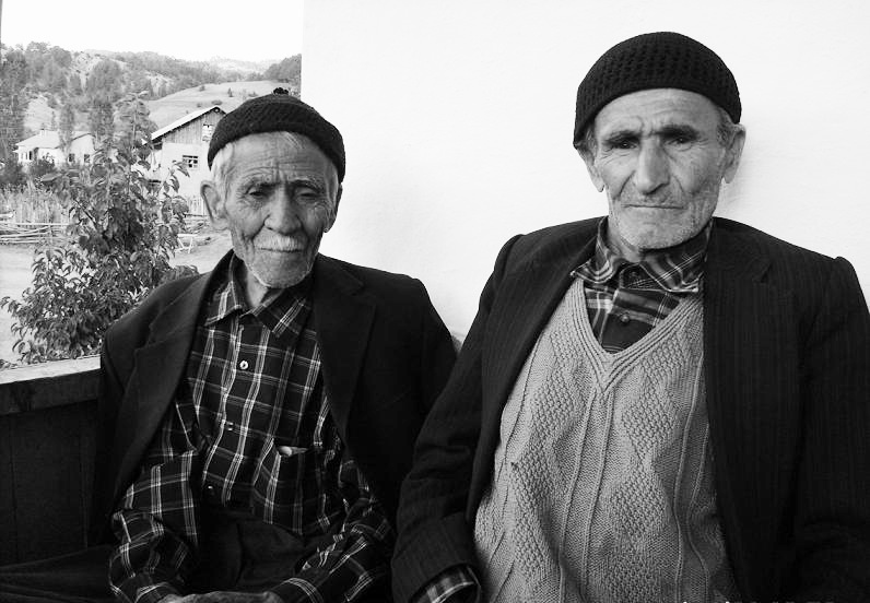 Bir varmış bir yokmuş..