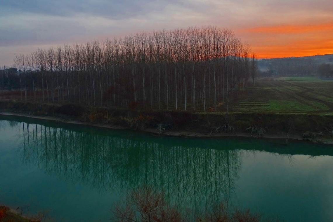 kirmasti çayı kenarı