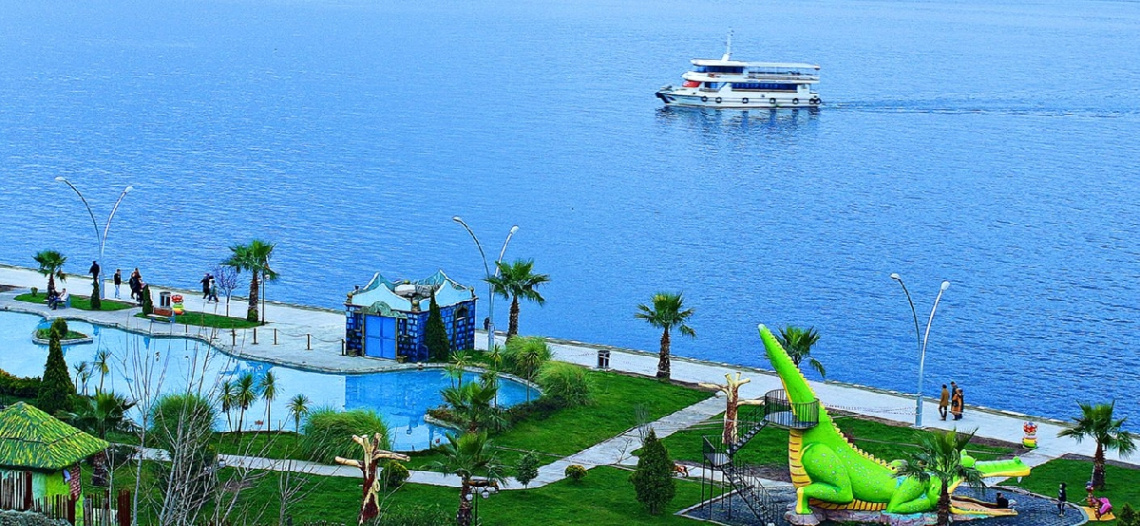 HARİKALAR SAHİLİ