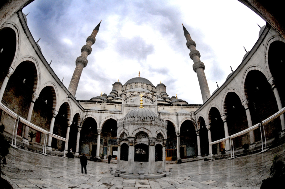 balıkgözüyle yeni cami...