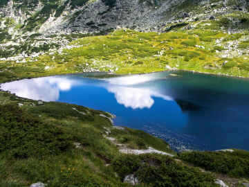 clouds reflection