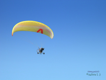Motorlu Yamaç Paraşütü