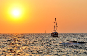 sunset in the harbor of Girne