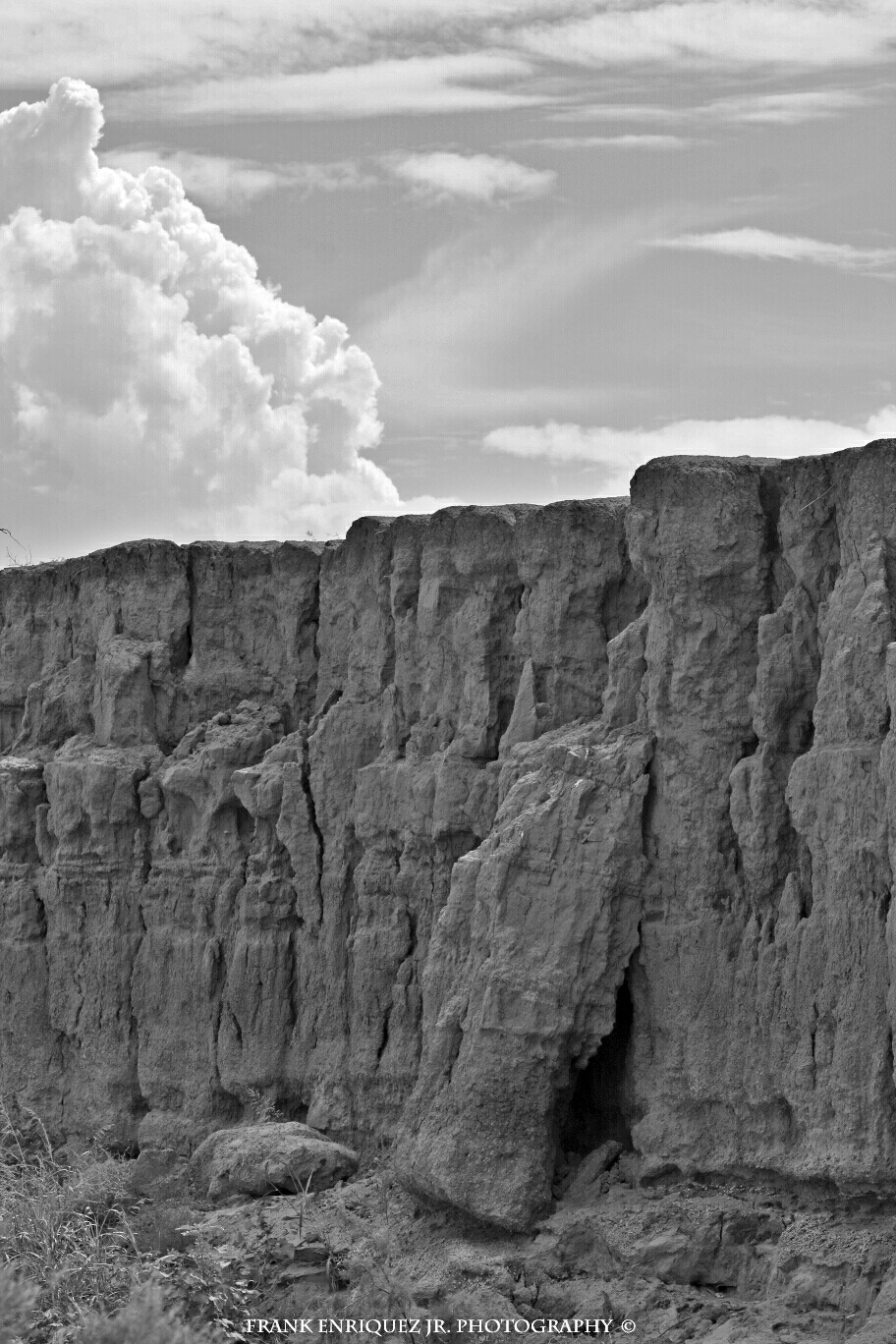Cliffs along the Santa Cruz River