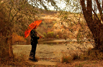 Yağmurun yağmasını bekliyorum..