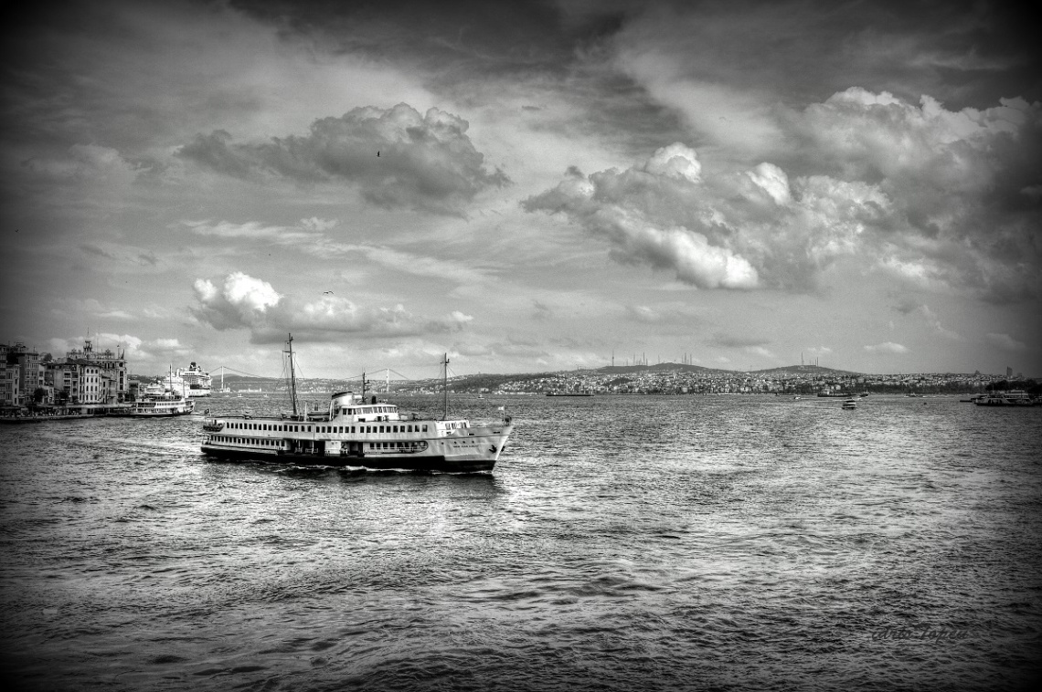 BOĞAZİÇİNDEN...............