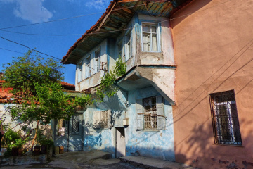 Kula Evleri