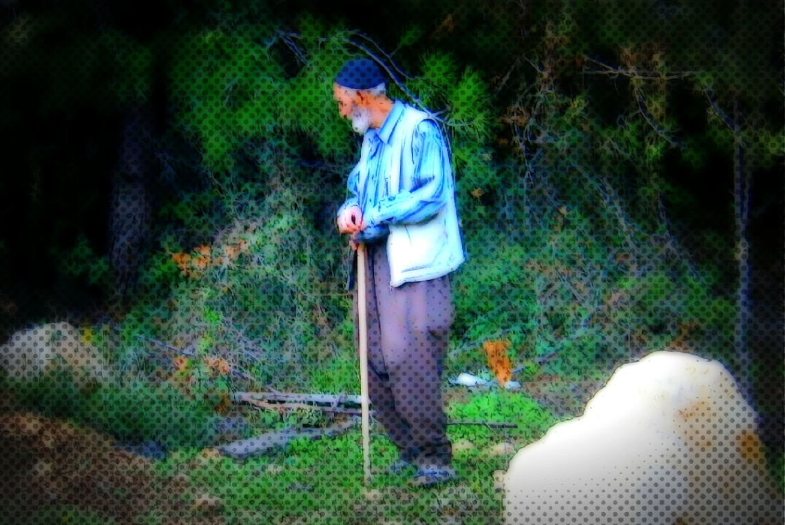 DERİN DÜŞÜNCELER