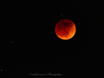 Last Sunday Nights Blood Red Full Moon Eclipse
