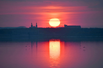 ... sunrise over the lake