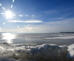 ... göl kenarında kış, Polonya