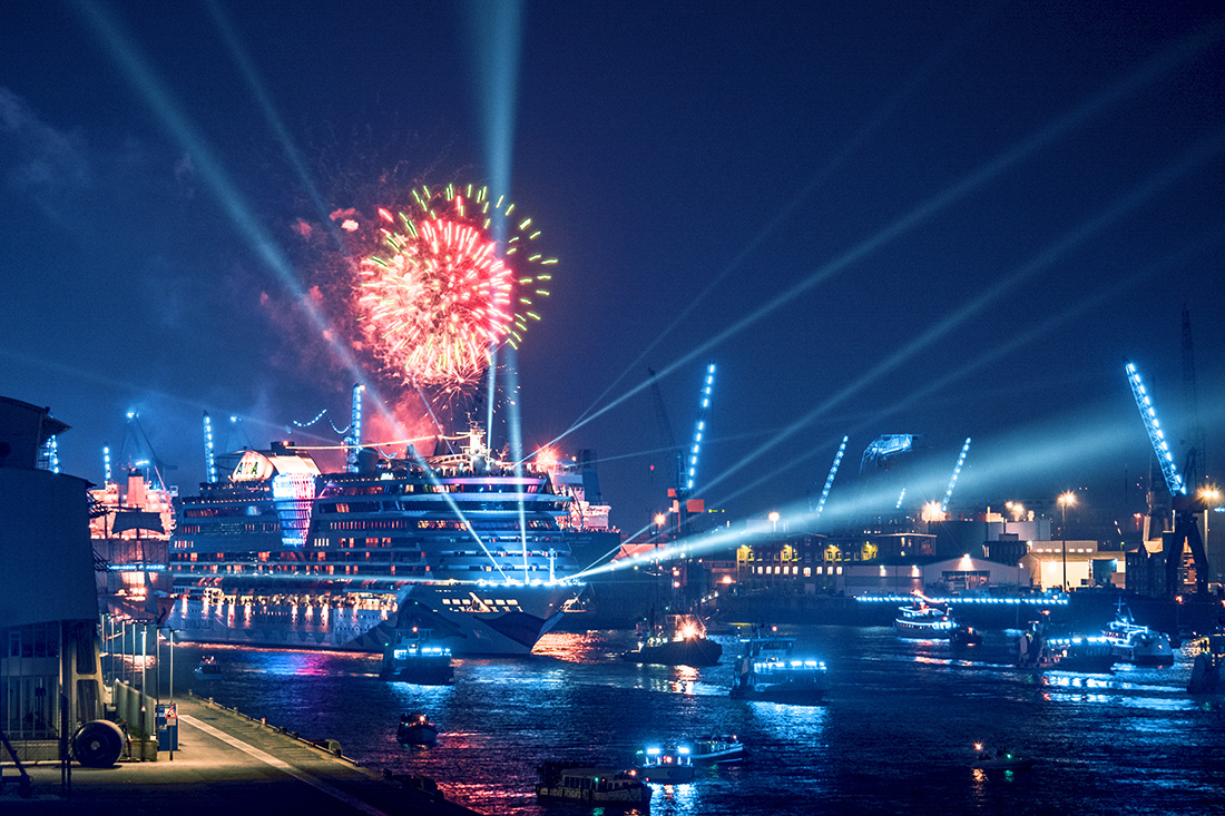 Blue Port Hamburg and Cruise Days 2015