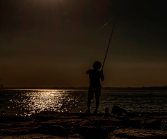 Günbatımında Balıkçı