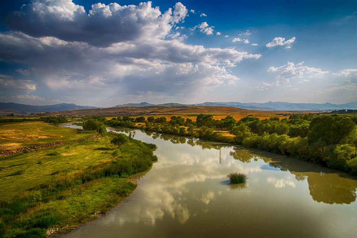 Aras Nehri