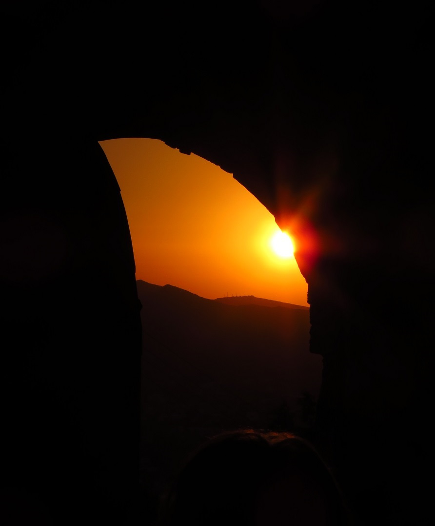 Leros Kalesi'nde Güneşin Batışı