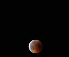 Mersin'den Kanlı Ay Tutulması