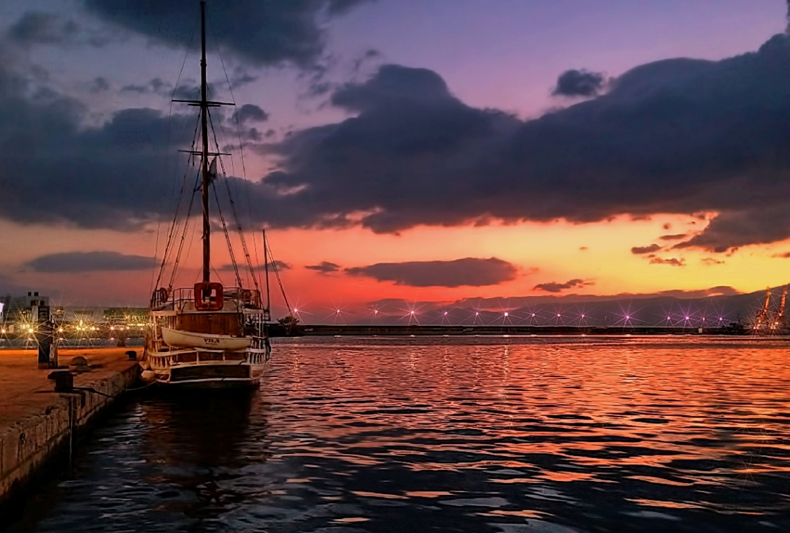 sunset  in  port